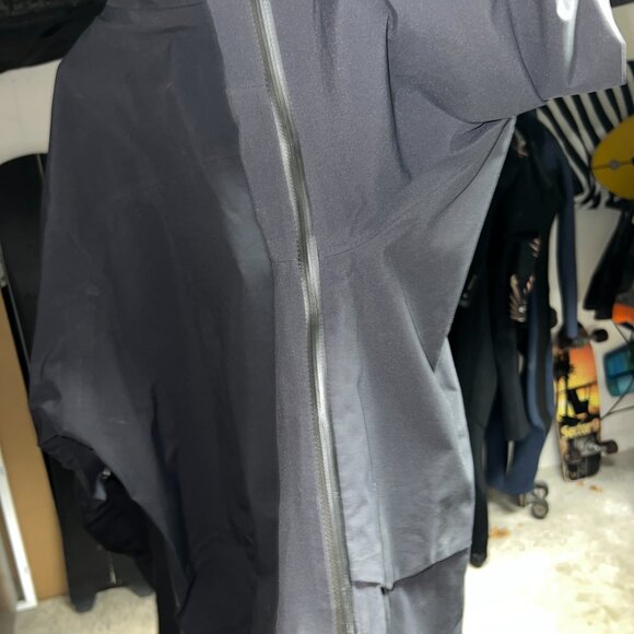 Men's Burton AK 3L Gore-Tex Jacket - Olympic Snowboard Team Edition - Picture 5 of 14